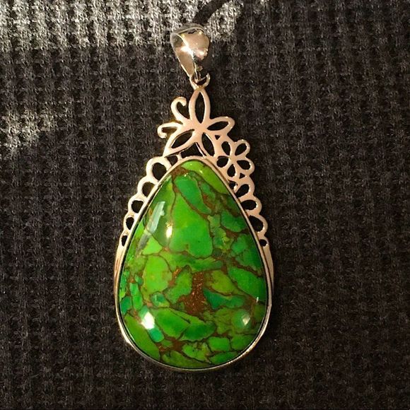 Copper Infused Green Turquoise Sterling Silver Pendant - Picture 9 of 9